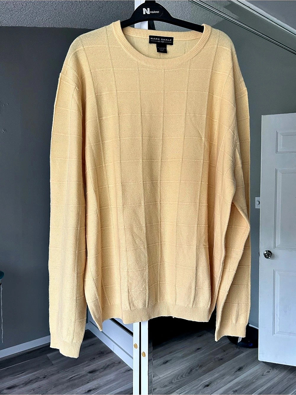 Mark Shale Cashmere Crewneck in soft Yellow XXL Like New